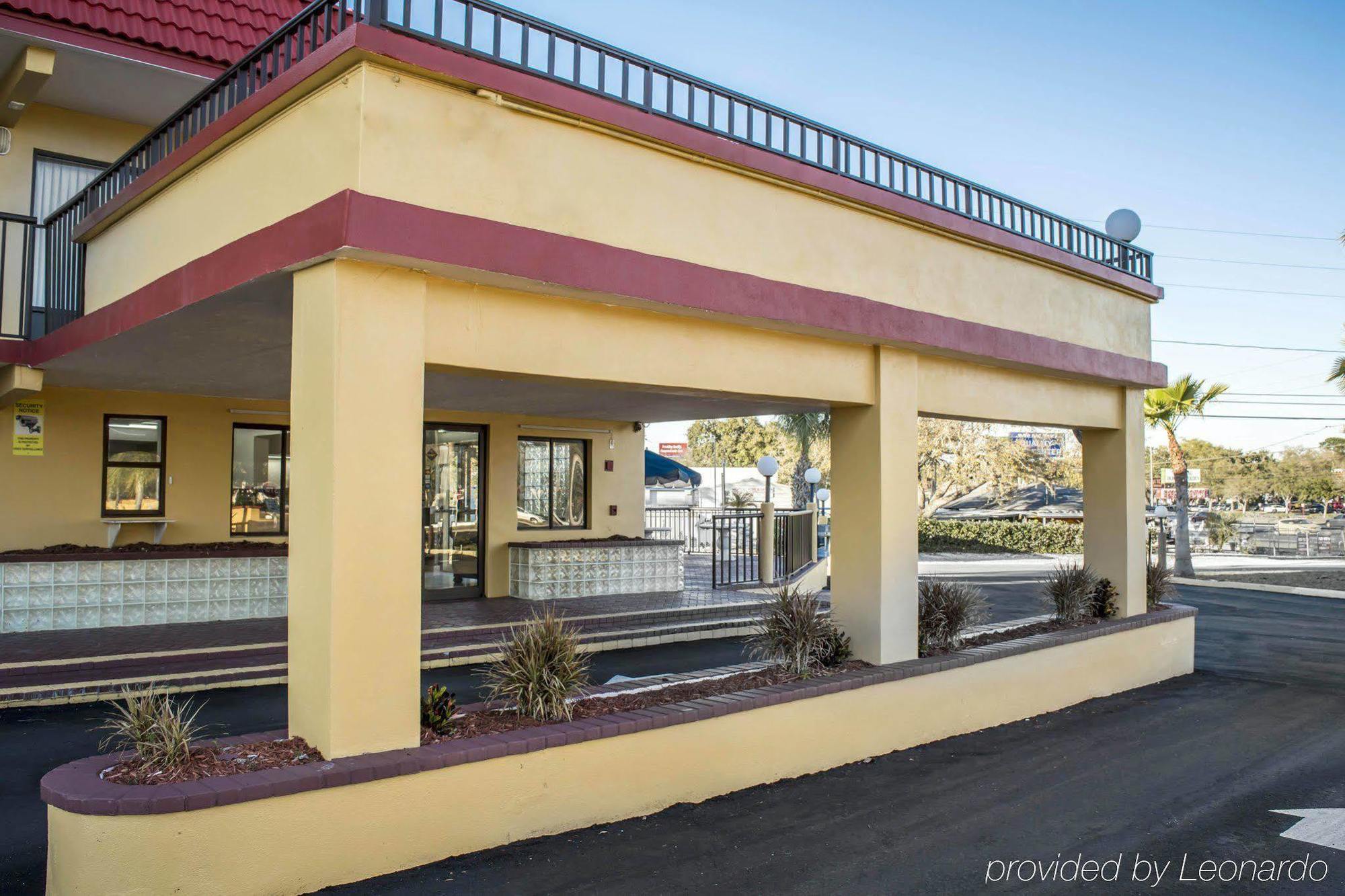 Rodeway Inn Clearwater-Dunedin Exterior foto